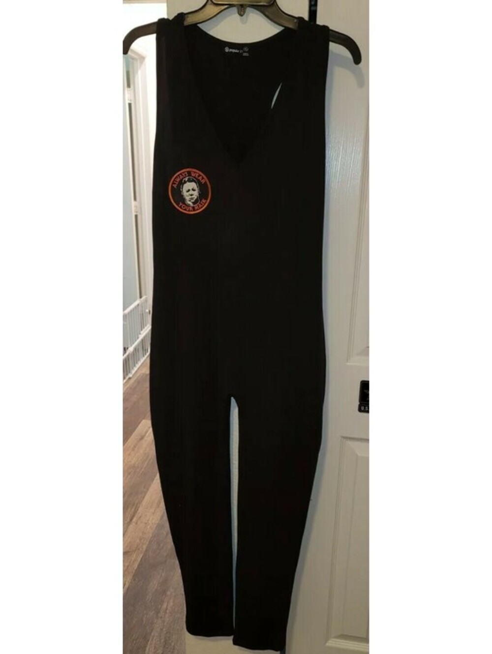 HALLOWEEN MICHAEL MYERS WEAR YOUR MASK JUMPSUIT LEGGINGS CAPRI PANT BLACK ROMPER